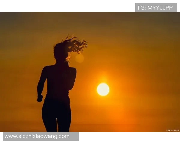 班花意外邂逅足球明星爱情故事揭示青春梦想与追逐的交织